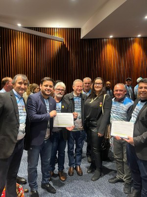 Audiência Pública - Prefeito e Presidente da Câmara de Icaraíma - PR 