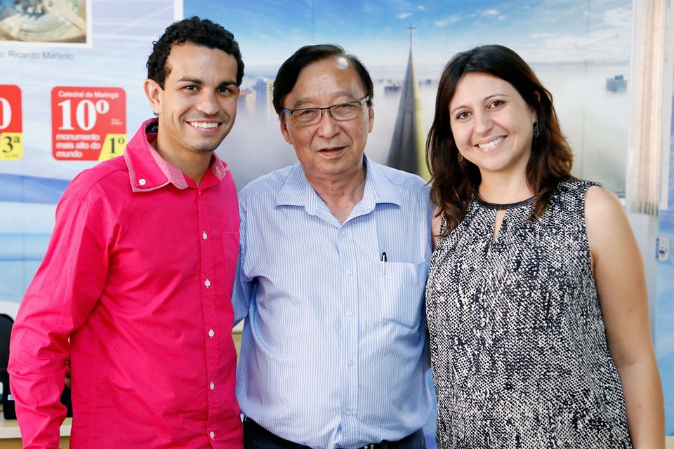 Vereadores de Icaraíma visitam câmara Municipal de Maringá.